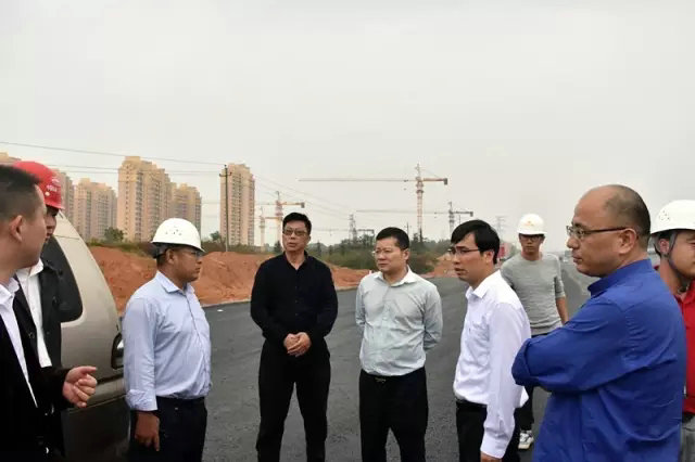 集團高管深入現場，力保“大戰”項目進度