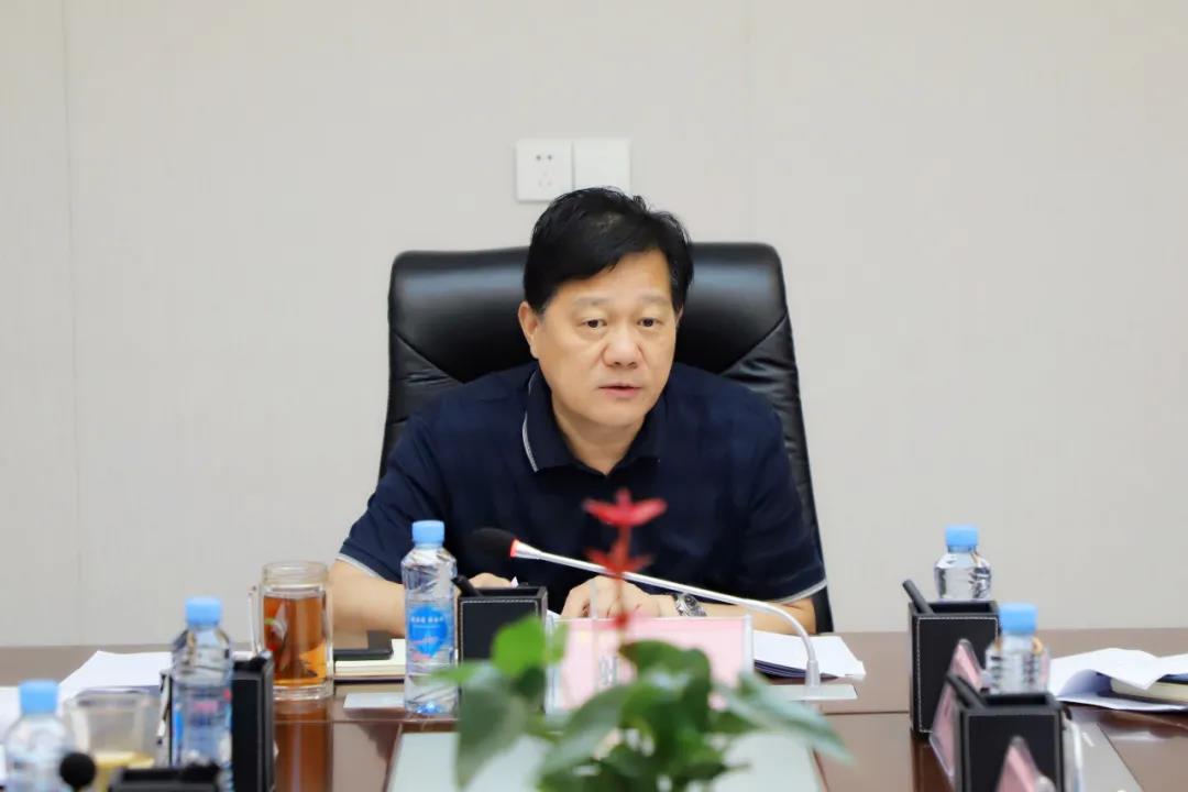 集團組織召開黨委（擴大）學習會議